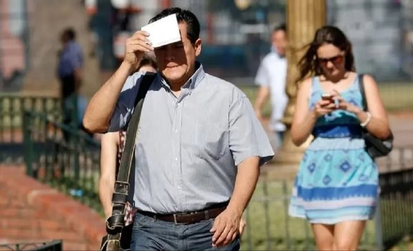 ¡Alerta Calórica Nacional! México se Asa bajo un Sol Inclemente: Temperaturas Rebeldes Superan los 40°C en 23 Entidades